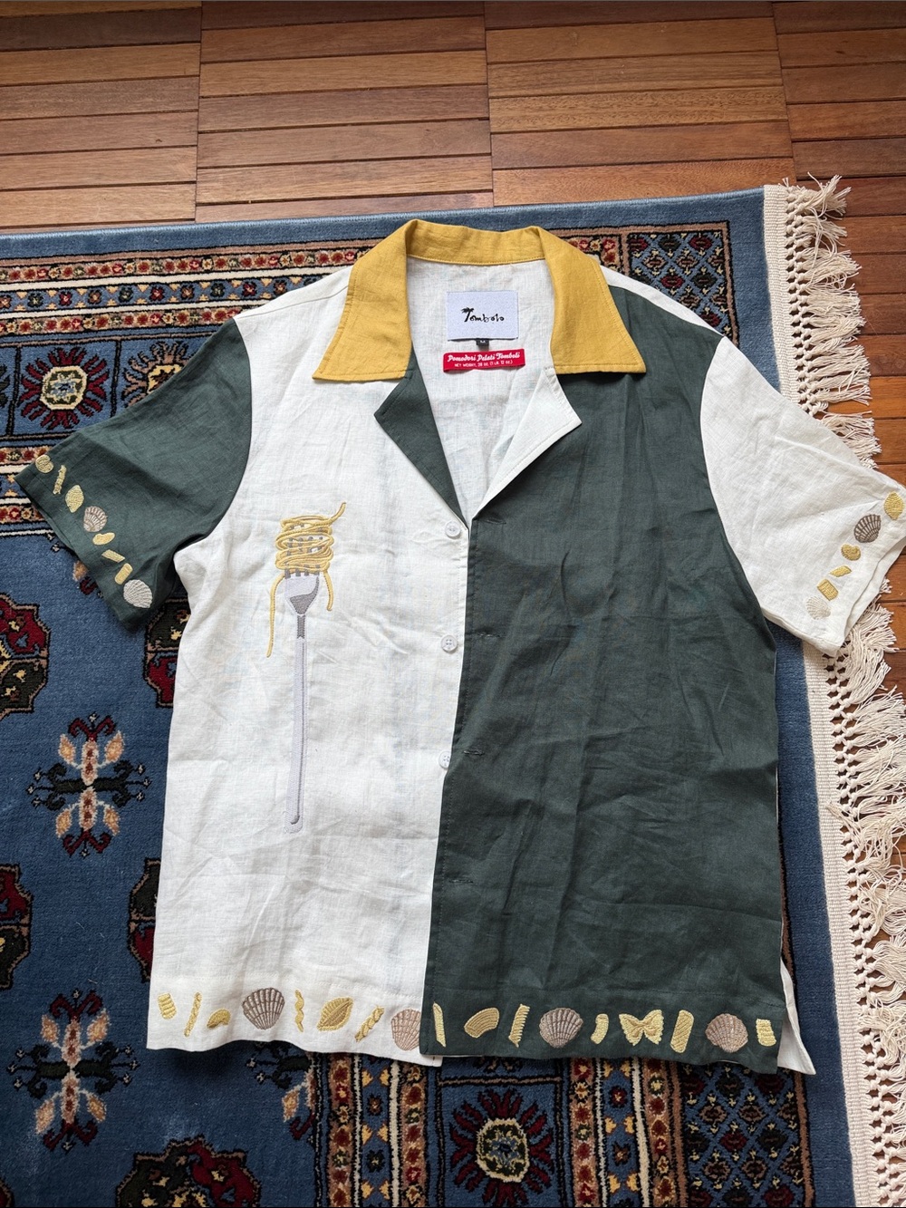 Tombolo Unisex Cabana Linen Button-Up - New Without Tags. Never worn!